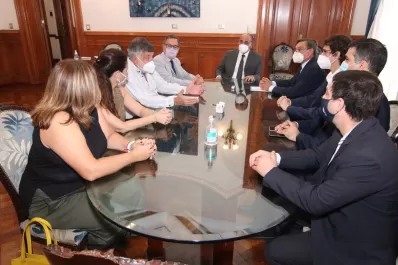 Tres sectores clave firmaron un convenio para fortalecer la producción en Tucumán