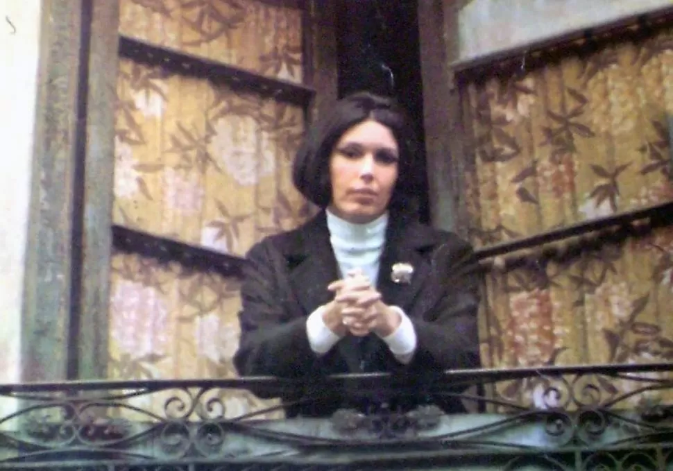SARA GALLARDO. Recordada escritora y periodista, falleció en 1988.  