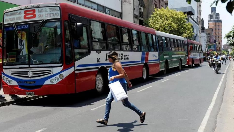 MEDIDA. Los choferes retoman las protestas.