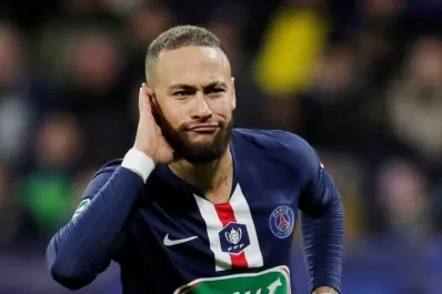 Neymar vuelve al PSG tras cinco semanas de ausencia