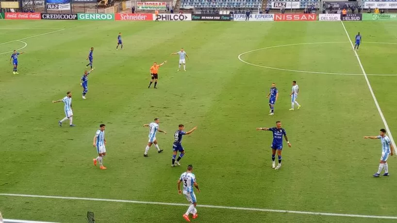 Video: el insólito blooper que hizo perder un gol a Atlético