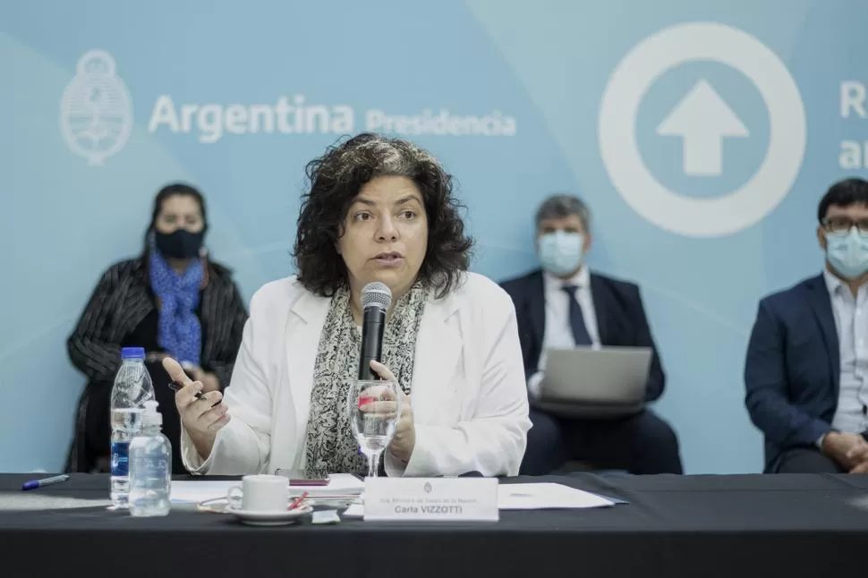 EXPOSITORA. La ministra de Salud de la Nación, Carla Vizzotti, brindó un panorama de como se está preparando el país para la segunda ola. presidencia de la nacion