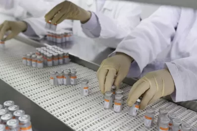 El debate por la liberación de patentes agita a las farmacéuticas