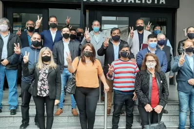 En la sede del PJ, manzuristas acusaron al jaldismo de traición ideológica y deslealtad partidaria