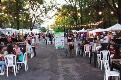 Se viene un fin de semana de ferias en plaza Alberdi y parque Avellaneda