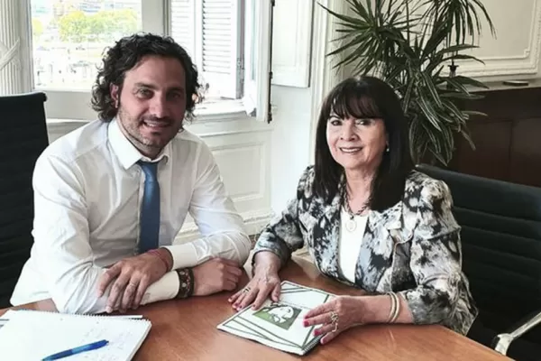 Cafiero analizó junto a Susana Trimarco el trabajo de la Fundación María de los Ángeles