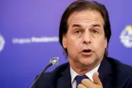 Uruguay cerró las oficinas públicas y suspendió las clases y los eventos sociales