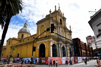 Cómo estudian los problemas estructurales del histórico templo San Francisco