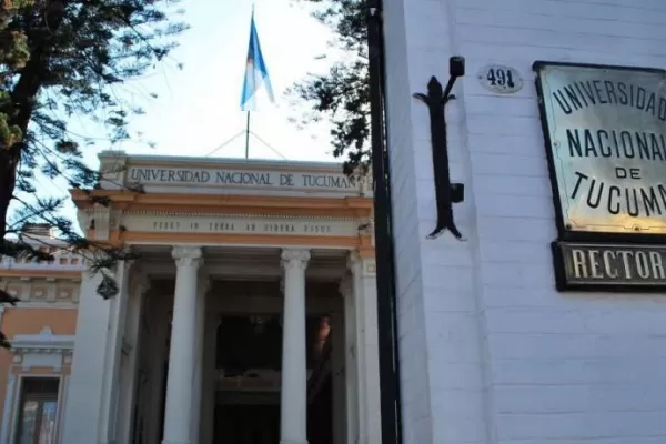 Reclamarán frente al Rectorado para exigir clases presenciales en escuelas de la UNT
