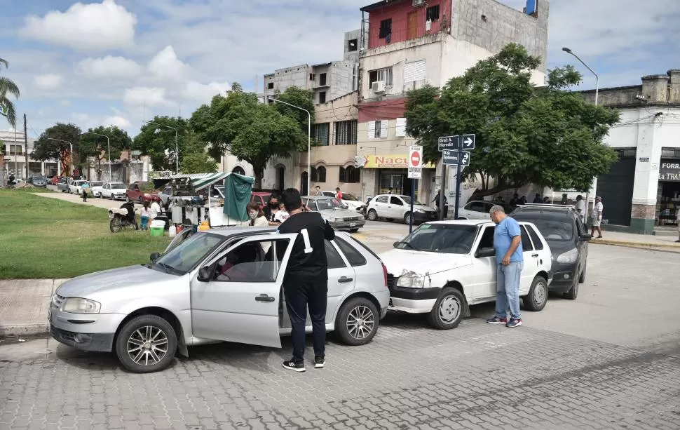 BUSCANDO UNA SALIDA. Mañana los transportistas rurales serán recibidos por Batallán, que confía en que se va a superar el conflicto. la gaceta / foto de osvaldo ripoll 