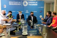 El Ministerio de Seguridad ofrece a los taxistas un corredor seguro y una línea directa