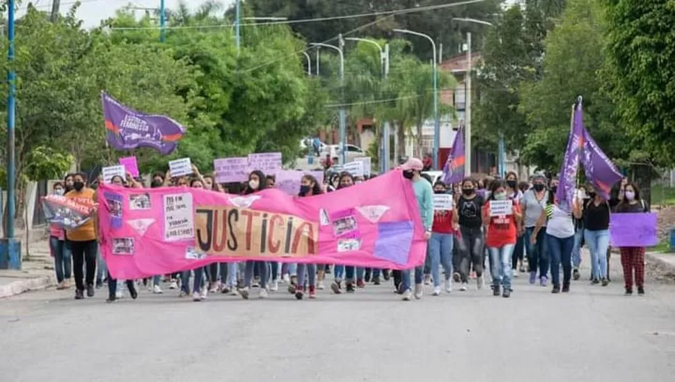 APOYO. Por el polémico caso se realizaron varias movilizaciones para exigir justicia para la víctima.  