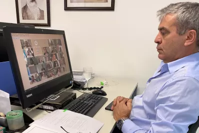 Se castiga al sector gastronómico, pero no controlaron las fiestas clandestinas, lanzó José Cano