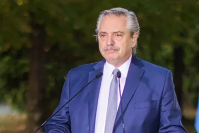 Nuevo parte médico de Alberto Fernández: estable y sin síntomas respiratorios