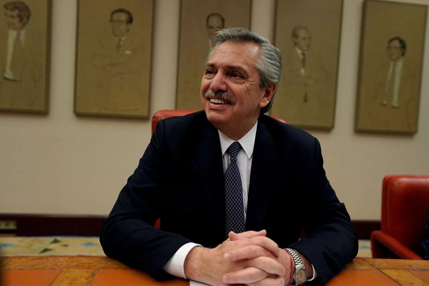 Covid-19: Fernández continúa evolucionado en forma favorable