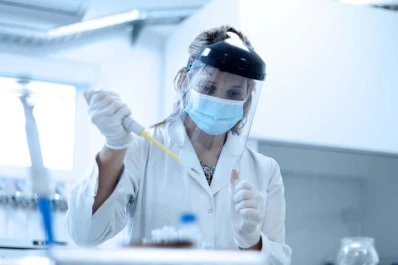 Alberto Fernández destacó el trabajo de los investigadores científicos argentinos