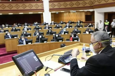 ¿Qué pasará con los contratos políticos de la Legislatura?