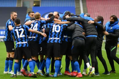 Inter volvió a ganar y se mantiene como líder de la Serie A