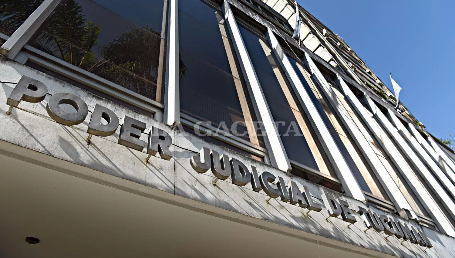 La Corte Suprema de Tucumán brinda consultas remotas para evitar aglomeraciones