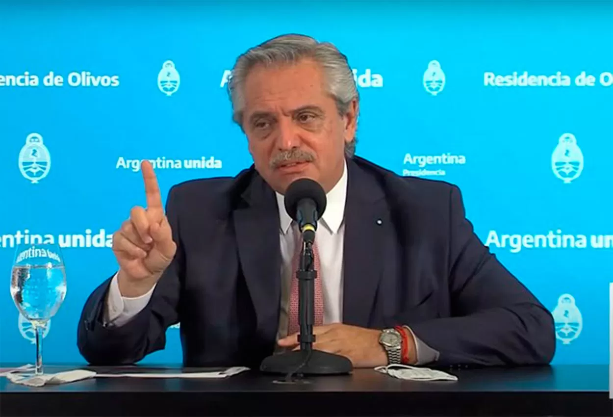 “A mí, la rebelión no”, dijo el Presidente para advertir a quienes se niegan a las restricciones