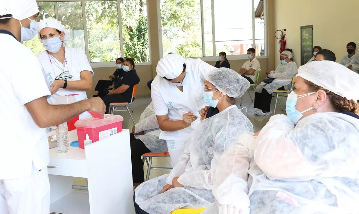 VACUNACIÓN EN TUCUMÁN. Foto Prensa Siprosa