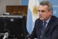 Con tensiones y reclamos, Rossi y Arroyo dejan el gabinete nacional para abocarse a la campaña