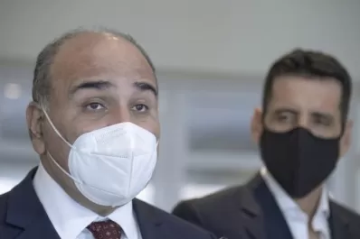 Manzur dijo que no está entre los grupos de riesgo y que se vacunará cuando corresponda