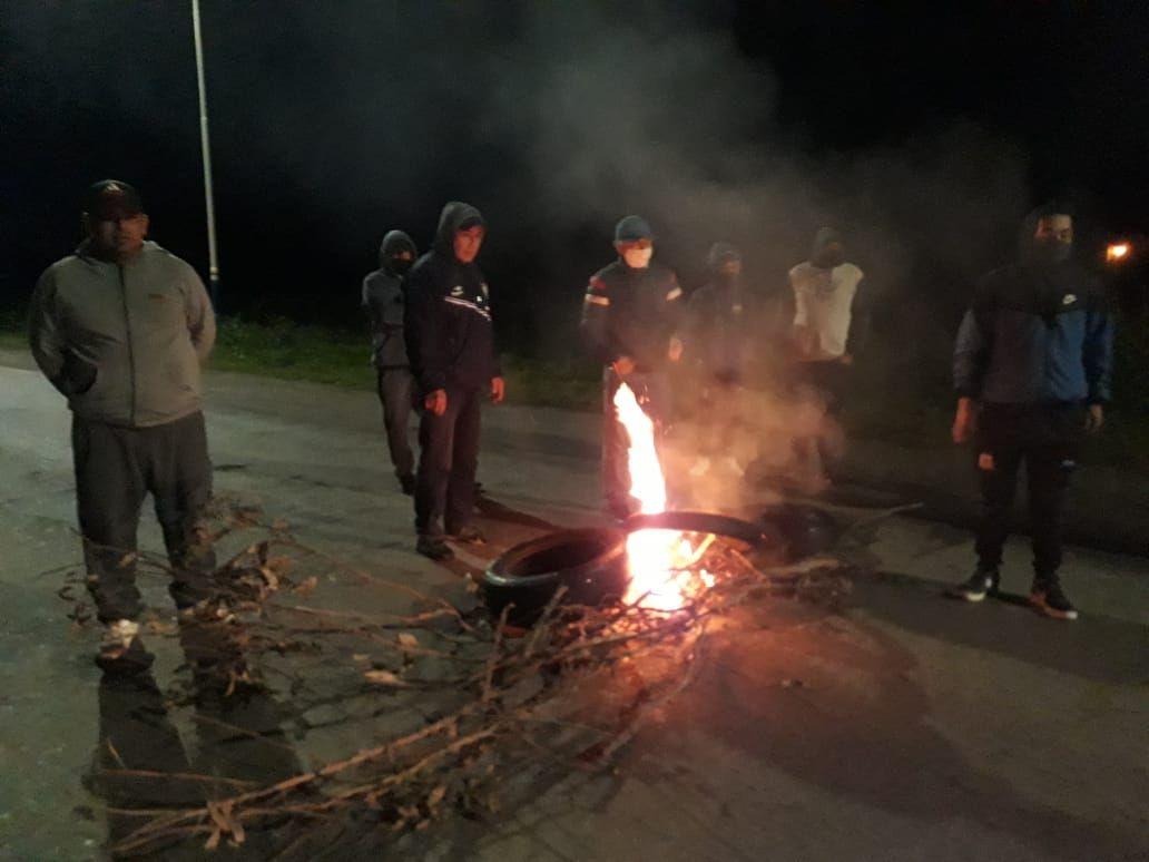 Los trabajadores del citrus cortan nuevamente las rutas tucumanas