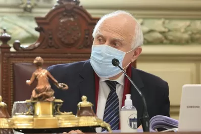 Miguel Lifschitz sigue crítico y con respirador debido a la covid-19