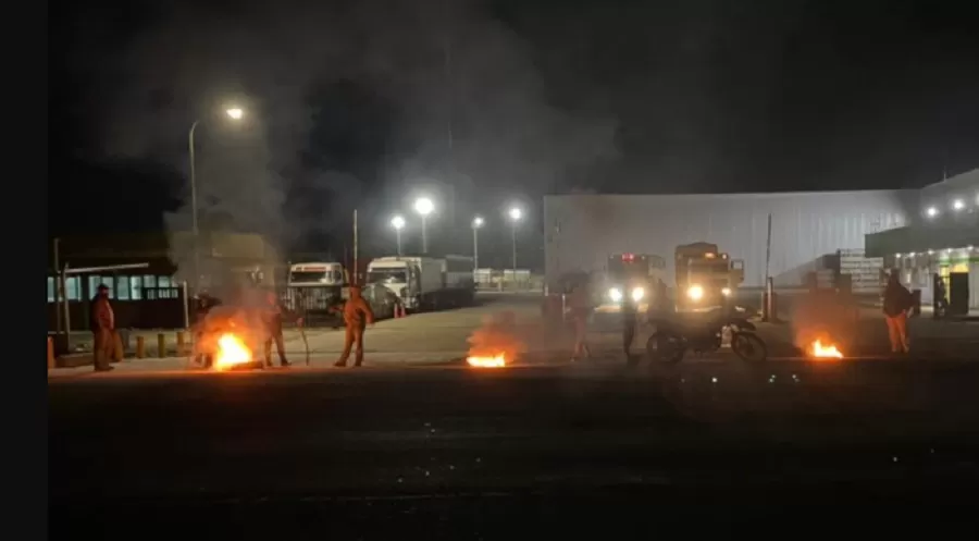 Famaillá: la policía despejó el corte de ruta