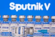 Bolivia negocia producir la vacuna Sputnik Light, de una sola dosis