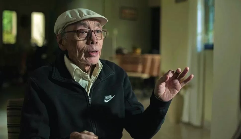 ACTIVO. Daniel Toro cumplió 80 años en enero y en su película se estrenan dos temas inéditos que compuso. 