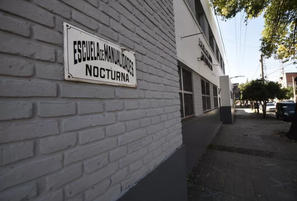 SANTA ROSA DE LIMA. Es uno de los establecimientos que debieron cerrar sus puertas por la protesta.