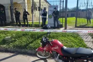 Tras una persecución, atraparon a un motochorro armado en avenida Francisco de Aguirre