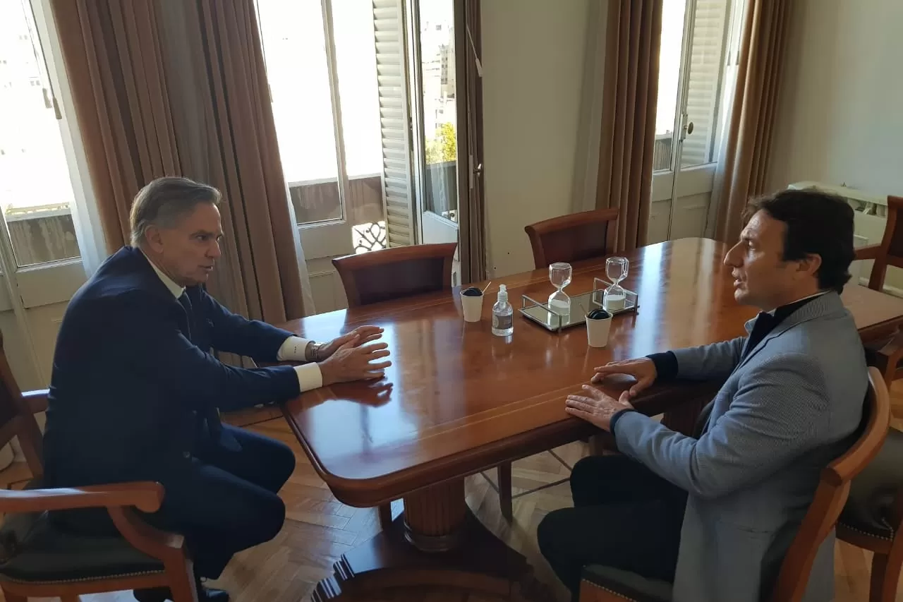 ENCUENTRO. Miguel Pichetto y Roberto Sánchez, en Buenos Aires. Imagen ilustrativa