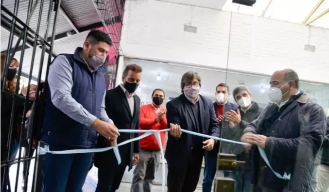 JUAN MANZUR, EN LA INAUGURACIÓN, EN VILLA QUINTEROS. 