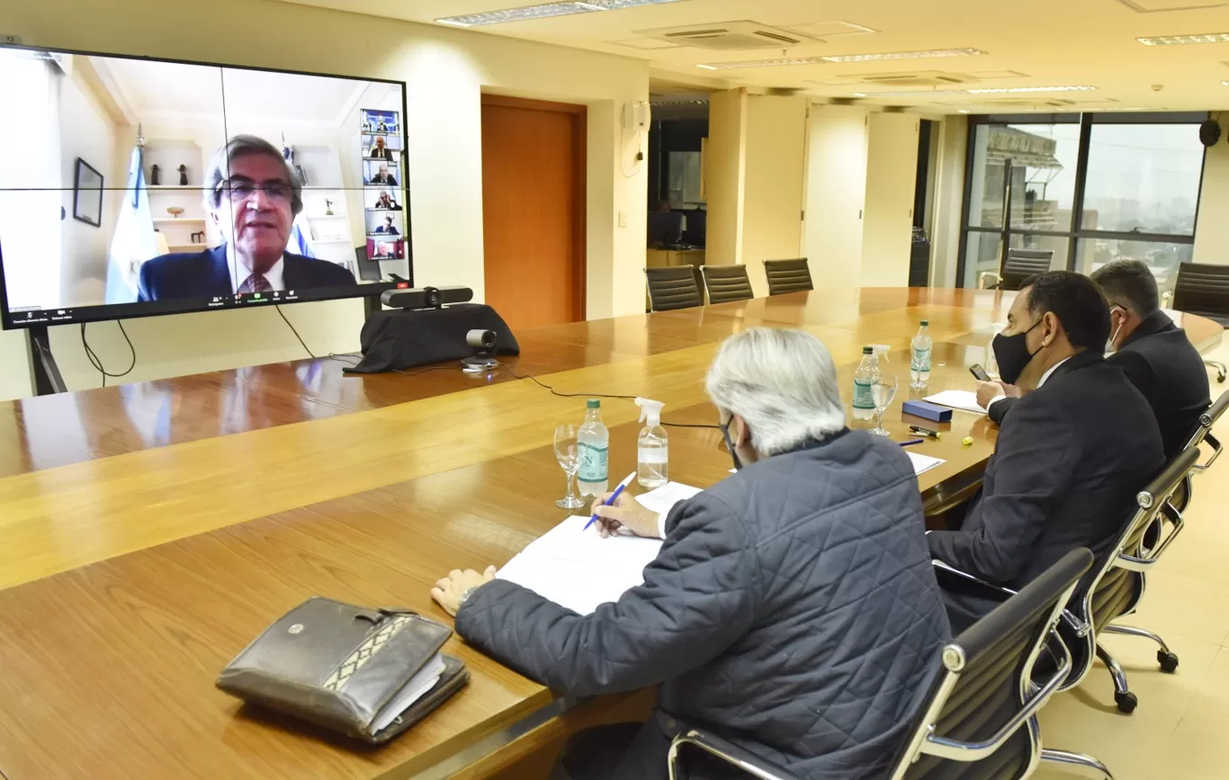 FORO DE VICEGOBERNADORES. Amado representó a Tucumán. Foto: Prensa HLT