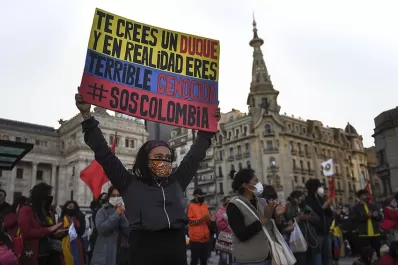 Colombianos en Tucumán salen a la calle para apoyar la protesta en su país