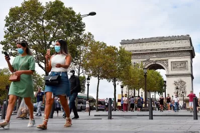 Francia: el Parlamento aprobó la creación de un pase sanitario ante la pandemia