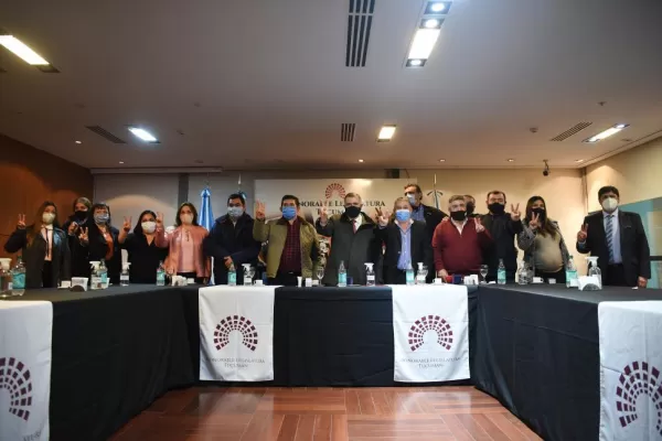 Qué significó la foto de Jaldo con famaillenses