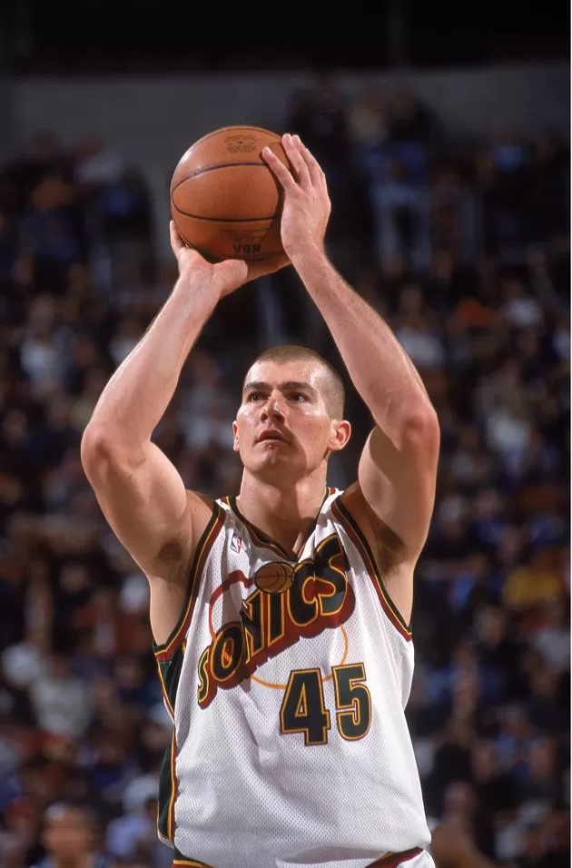 EL PRIMERO, EN 2000. Rubén Wolkowyski.