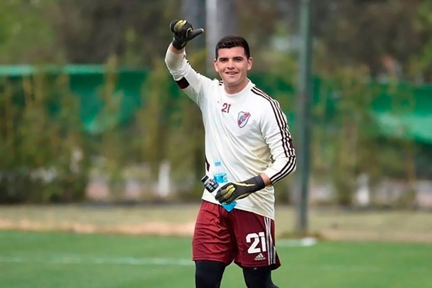 ALAN LEONARDO DÍAZ, ARQUERO JUVENIL DE RIVER. Foto de Instagram