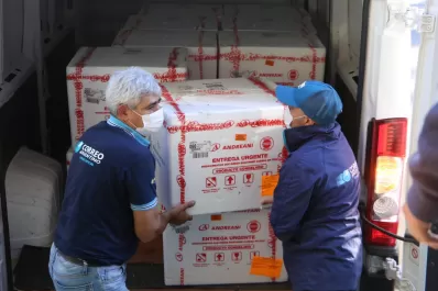 Tucumán recibe 18.600 dosis de Sputnik V para vacunar a personas de entre 55 y 59 años