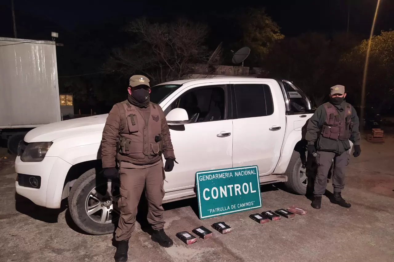 Gendarmería secuestró siete kilos de cocaína, en Rosario de la Frontera