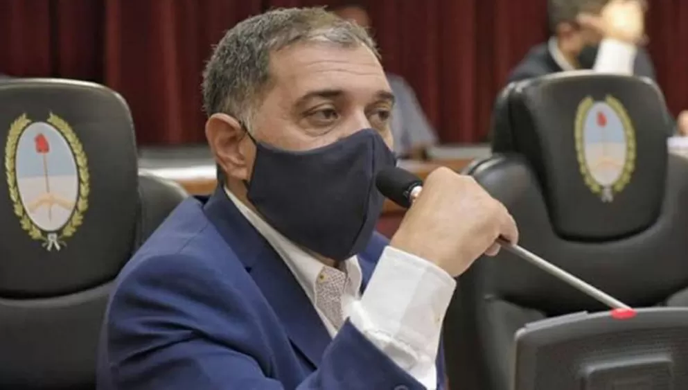 PEDIDO. El legislador Daniel Deiana (foto) pidió que la comisión de Asuntos Constitucionales de la Cámara cite al interventor del Ipacym, Regino Racedo, porque considera que este afectó el buen nombre del Poder Judicial.