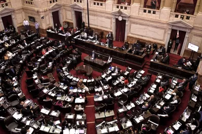 Diputados buscará hoy convertir en ley el proyecto de etiquetado frontal