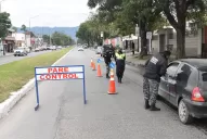 Tensión en Yerba Buena: bares y restaurantes, a puertas abiertas