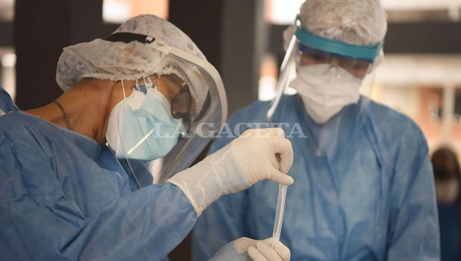 Tensión por la suspensión de los rotantes de Medicina