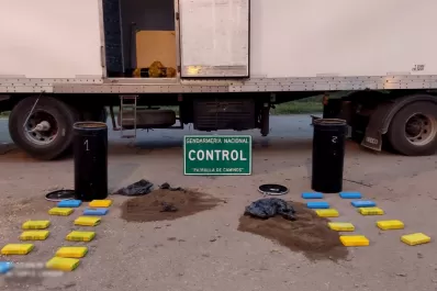 Detectan 22 kilos de cocaína en un camión que trasladaba cítricos a Tucumán