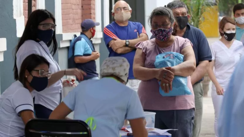 Tucumán suma 1.156 casos y 13 nuevas muertes por covid-19